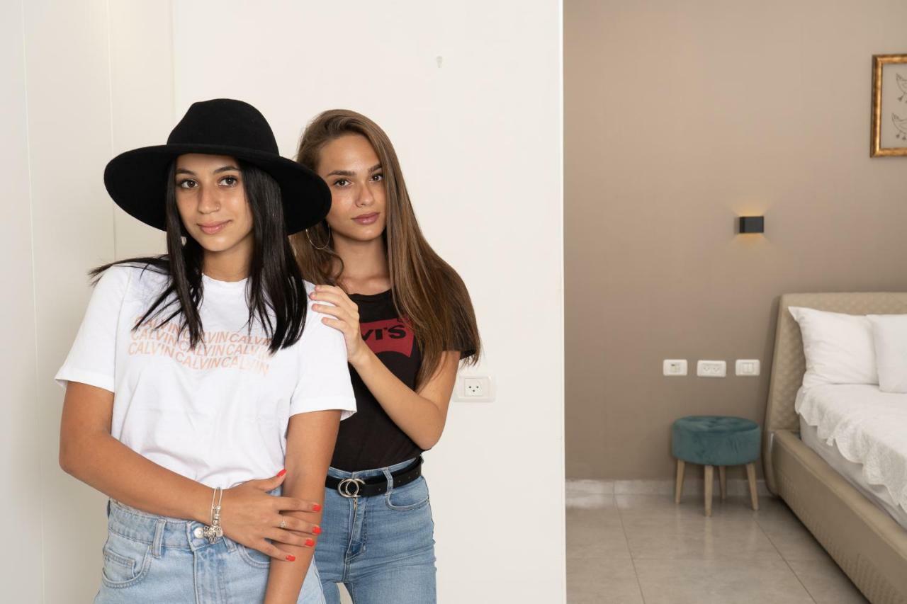 Maorissimo Boutique Apartment อักโก ภายนอก รูปภาพ